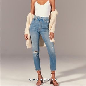 Abercrombie Ultra High Rise Mom Jeans